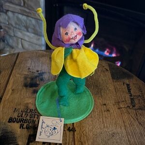 Vintage Spring Flower Doll Annalee1993